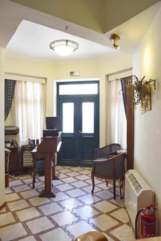 Aiolis Hotel Kastoria Extérieur photo