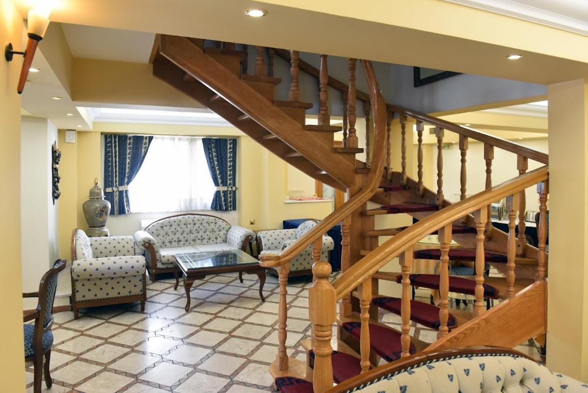 Aiolis Hotel Kastoria Extérieur photo