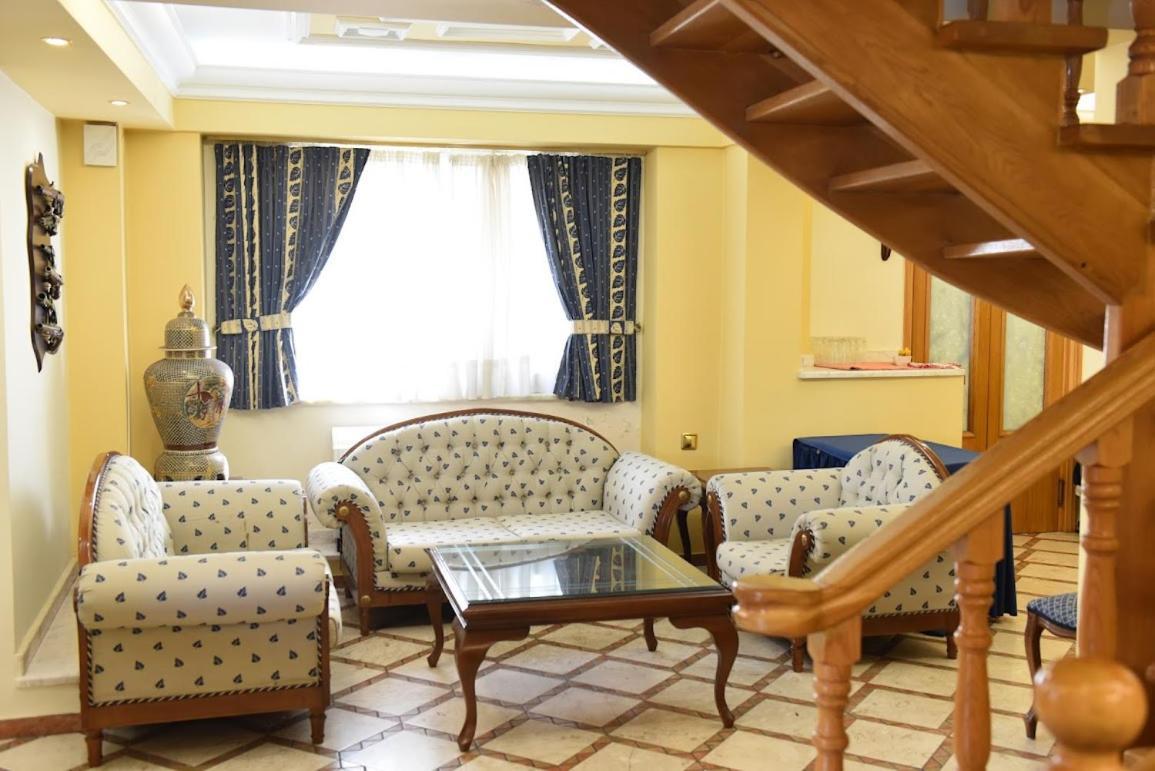 Aiolis Hotel Kastoria Extérieur photo