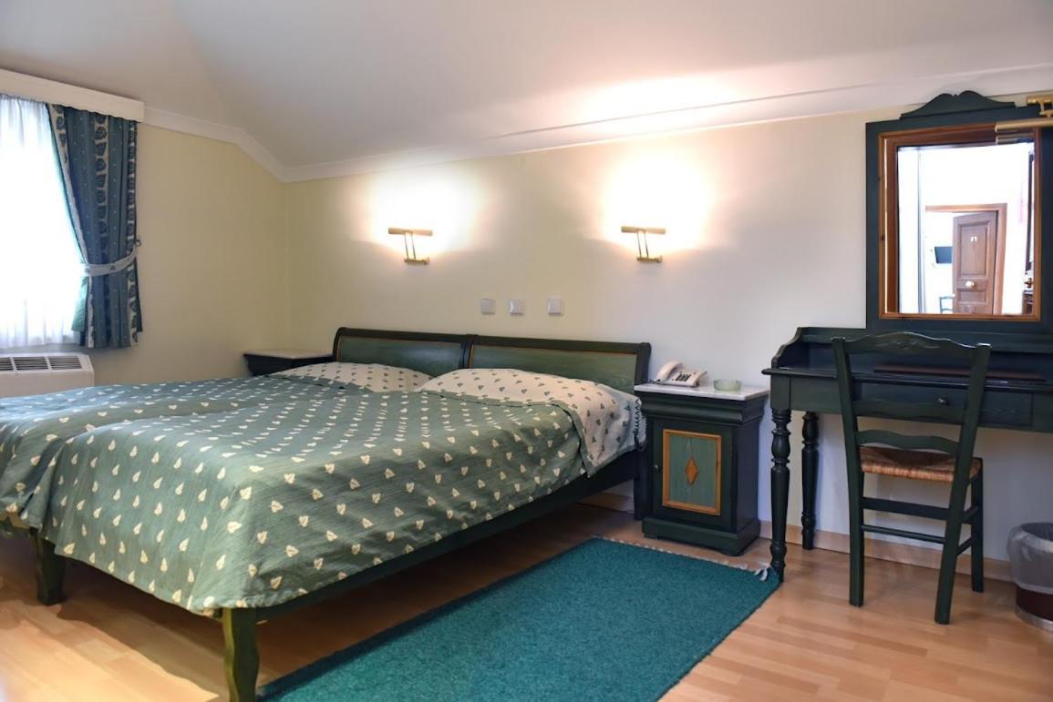 Aiolis Hotel Kastoria Extérieur photo