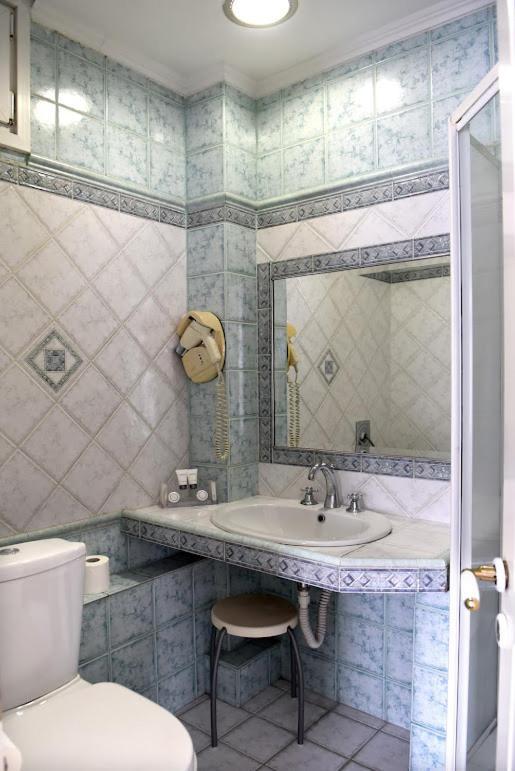 Aiolis Hotel Kastoria Extérieur photo
