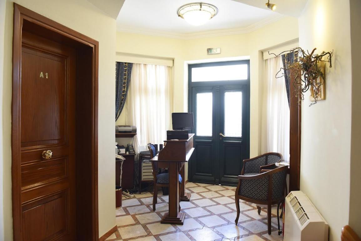 Aiolis Hotel Kastoria Extérieur photo